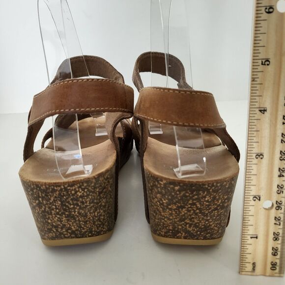 DANSKO Savannah Wedge Sandals Womens 9.5 10 EU 40 Brown Strappy Leather - Picture 4 of 9